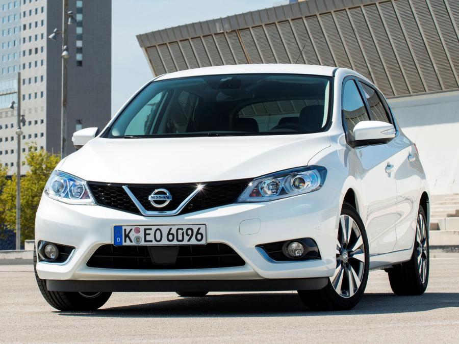  Nissan Pulsar 2015 года  (фото 23 из 33)